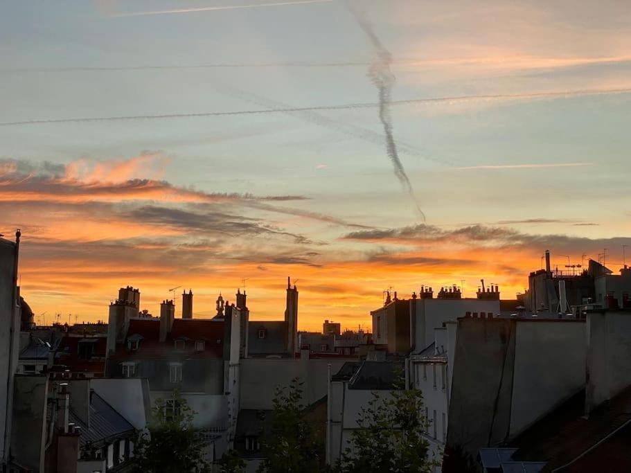 Penthouse With Terrasse And View On Eiffel Tower * Paris