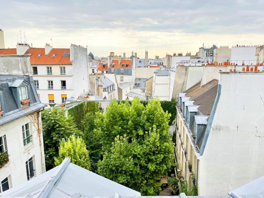 Penthouse With Terrasse And View On Eiffel Tower *