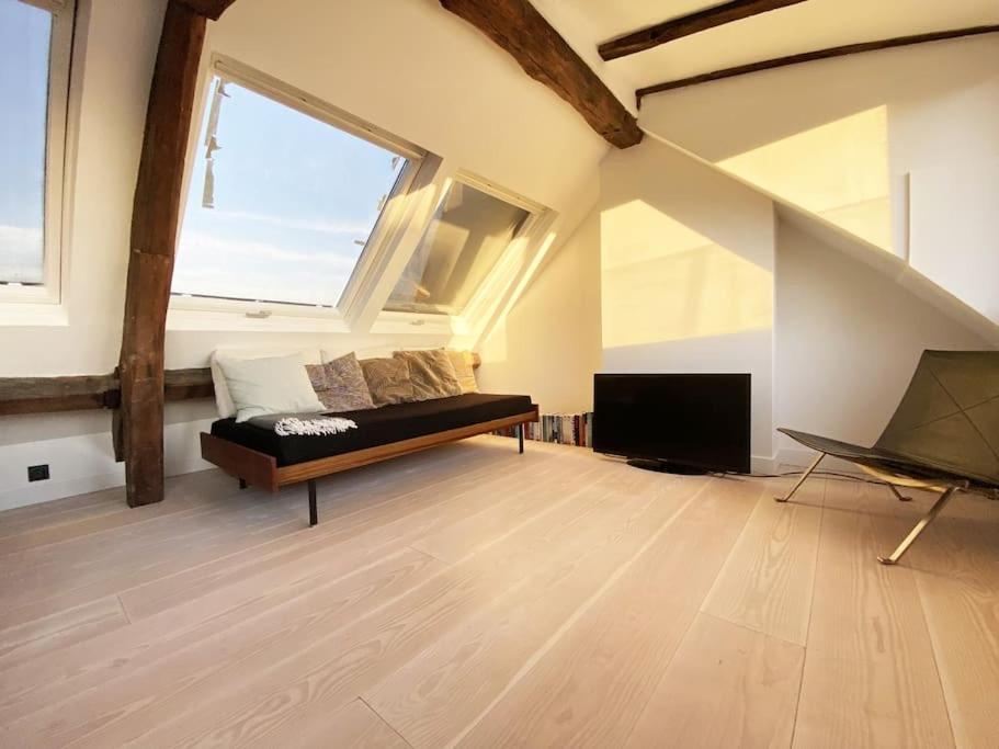 Appartement Penthouse With Terrasse And View On Eiffel Tower Paris